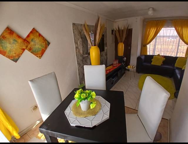 3 BEDROOM HOUSE FOR SALE IN EVATON WEST